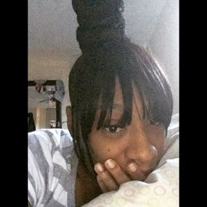 Meet your Posher, Shaquanda